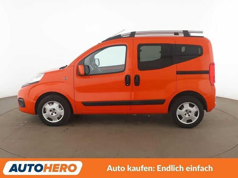 Gebraucht Fiat Qubo Lounge 80 PS (58 kW) 2018 Orange Van / Kleinbus