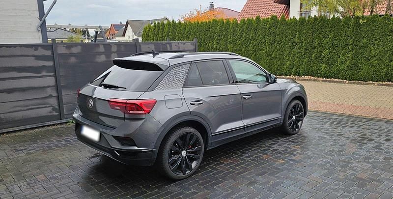 Usata VW T-Roc 190 CV (139 kW) 2019 Grigio SUV