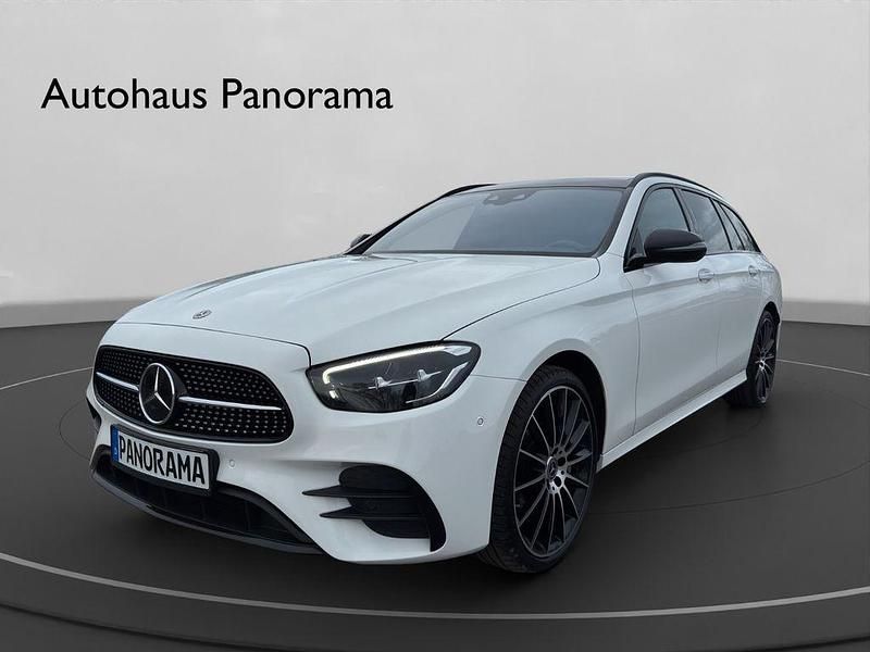 Weiß Gebraucht 2023 Mercedes E400 AMG line Limousine | 36.990 € (Guter Preis) - Bild 1/4