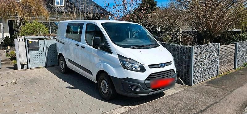 Usado Ford Transit Custom 101 HP (74 kW) 2015 Branco Monovolume