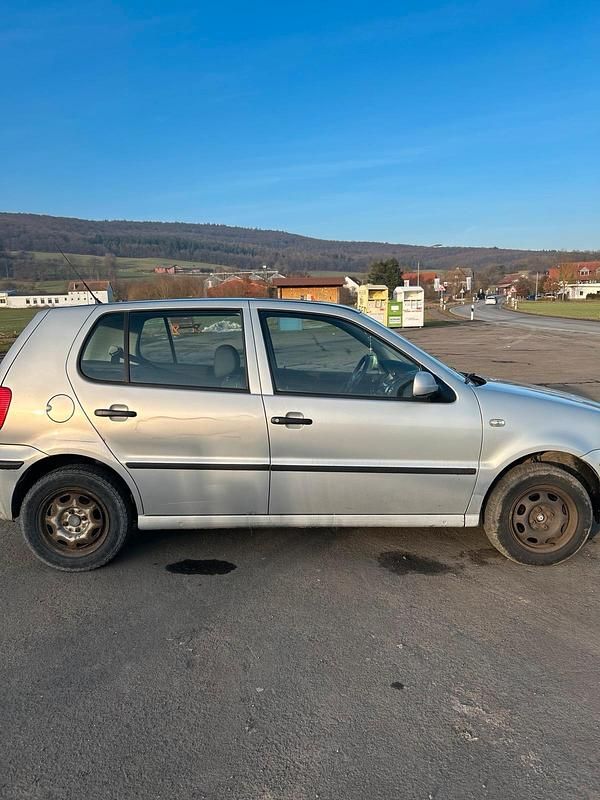 Gebraucht VW Polo 75 PS (55 kW) 2000 Silber Kleinwagen
