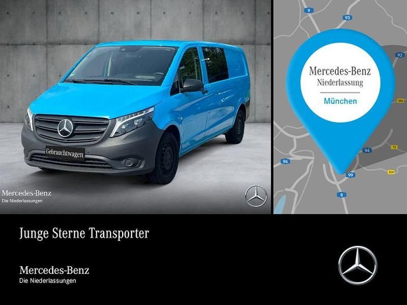 Blau Gebraucht 2022 Mercedes Vito Van / Kleinbus | 43.530 € (Etwas zu teuer) - Bild 1/4