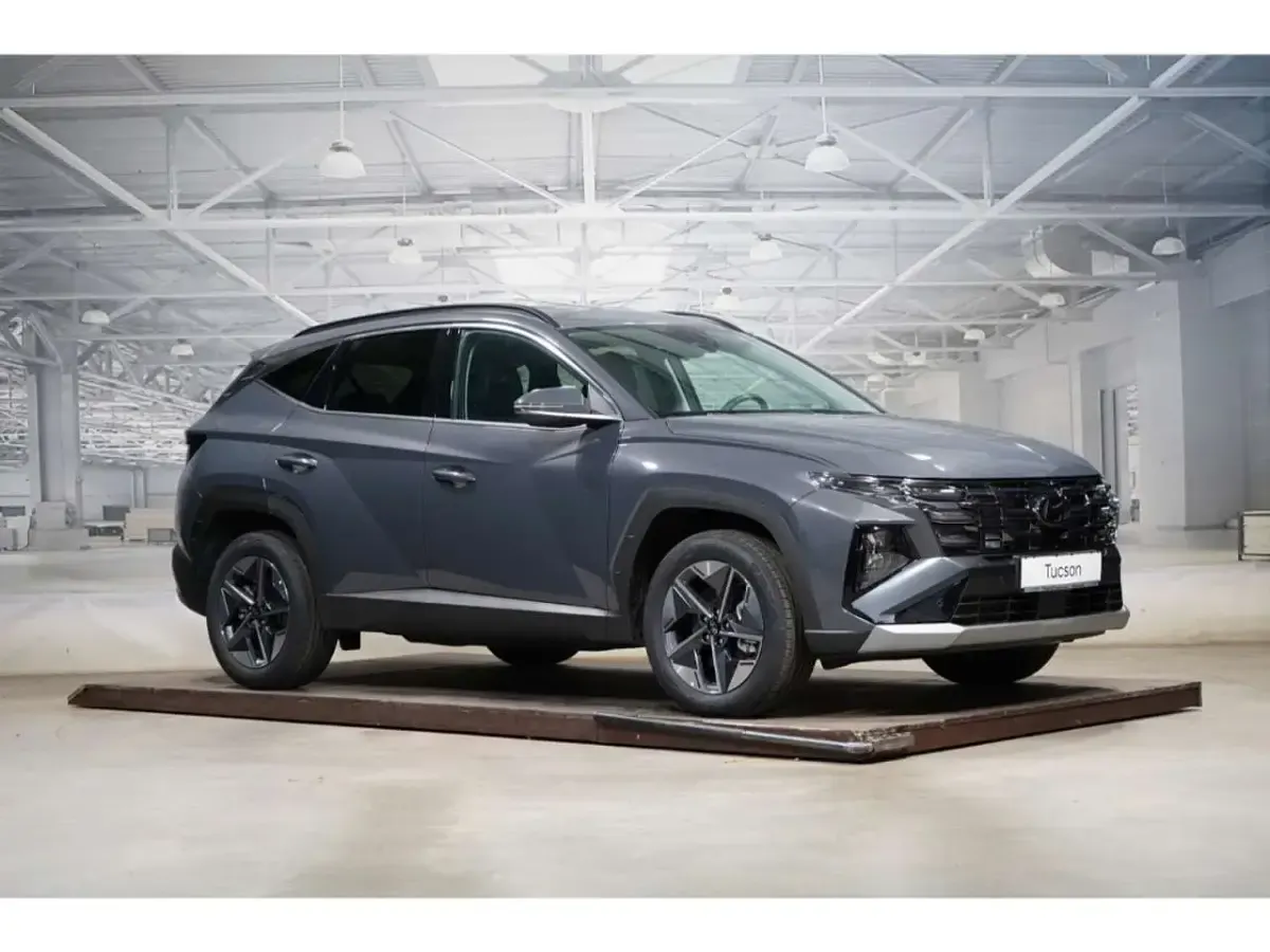 Neu Hyundai Tucson Trend 239 PS (175 kW) 2026 Ecotronic grey SUV