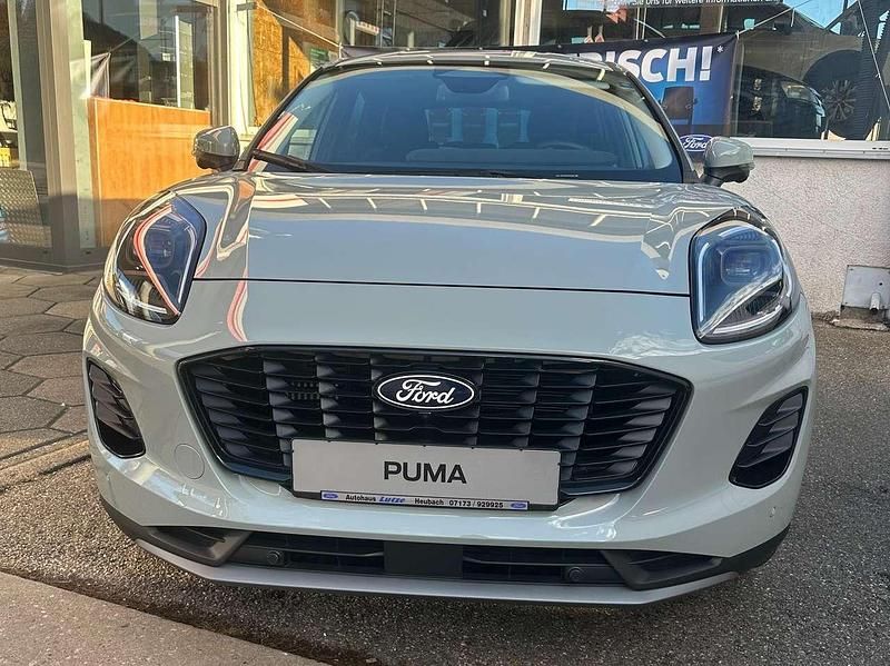 Gebraucht Ford Puma Titanium 125 PS (91 kW) 2025 Cactus gray SUV