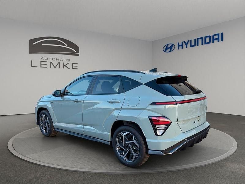 Neu Hyundai Kona N Line 170 PS (125 kW) 2025 Mirage green SUV