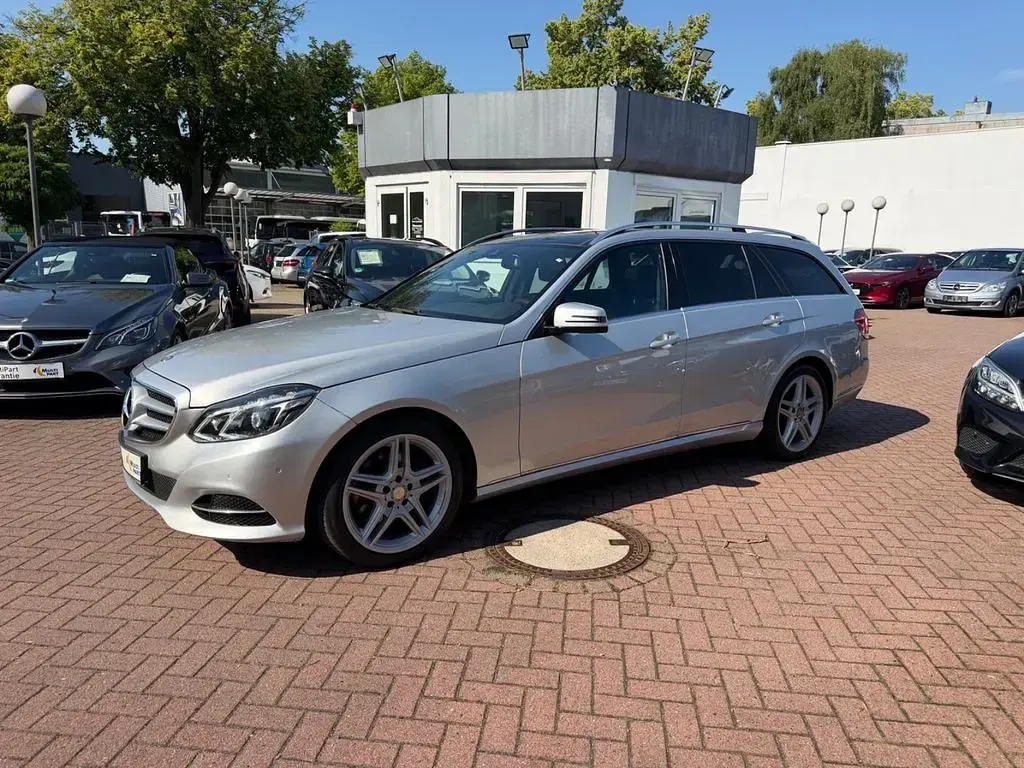 Gebraucht Mercedes E350 258 PS (189 kW) 2016 Silber Kombi