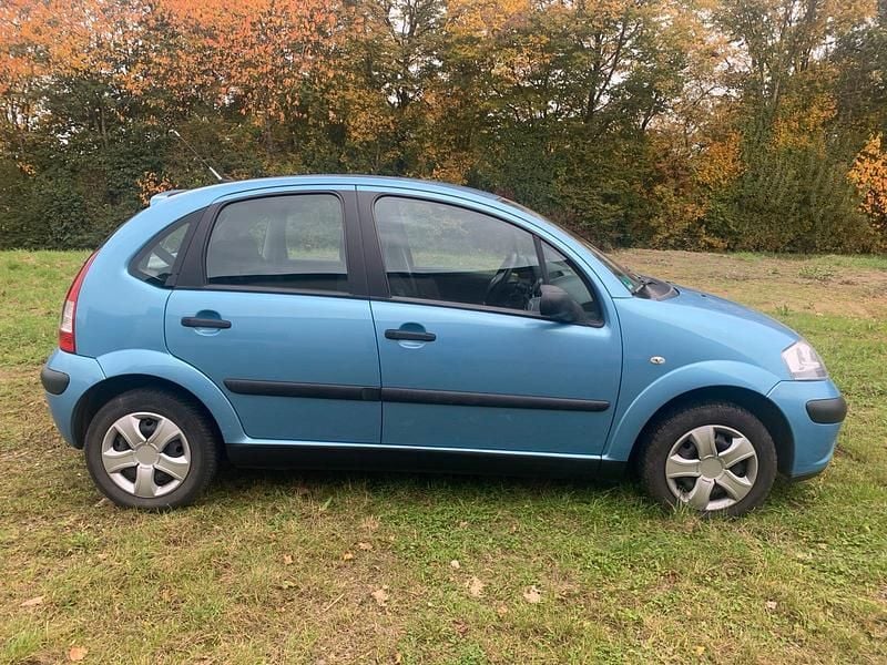 Gebraucht Citroën C3 73 PS (53 kW) 2007 Blau Kleinwagen
