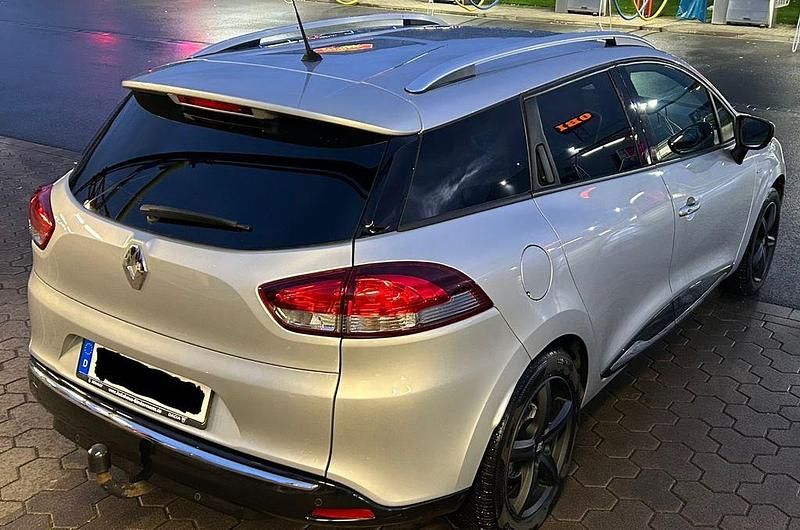 Gebraucht Renault Clio IV LIMITED 118 PS (86 kW) 2016 Grau Limousine