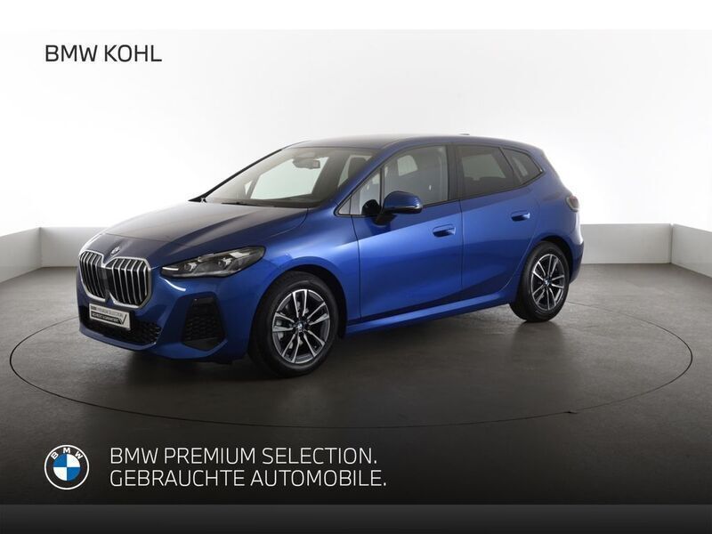 Blau Gebraucht 2024 BMW 218 Active Tourer M Sport Van / Kleinbus | 31.831 € (Guter Preis) - Bild 1/4