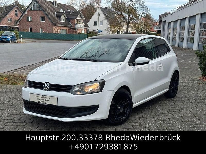 Weiß Gebraucht 2010 VW Polo Trendline Kleinwagen | 4.499 € (Fairer Preis) - Bild 1/4