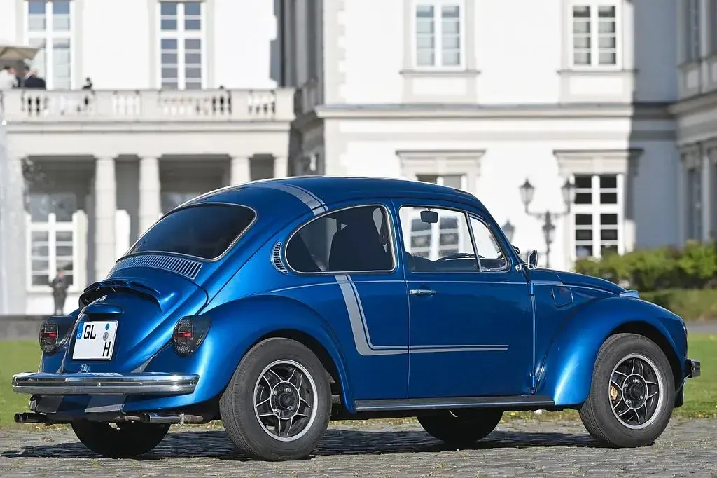 Używany VW Käfer S 50 KM (36 kW) 1972 Niebieski Hatchback