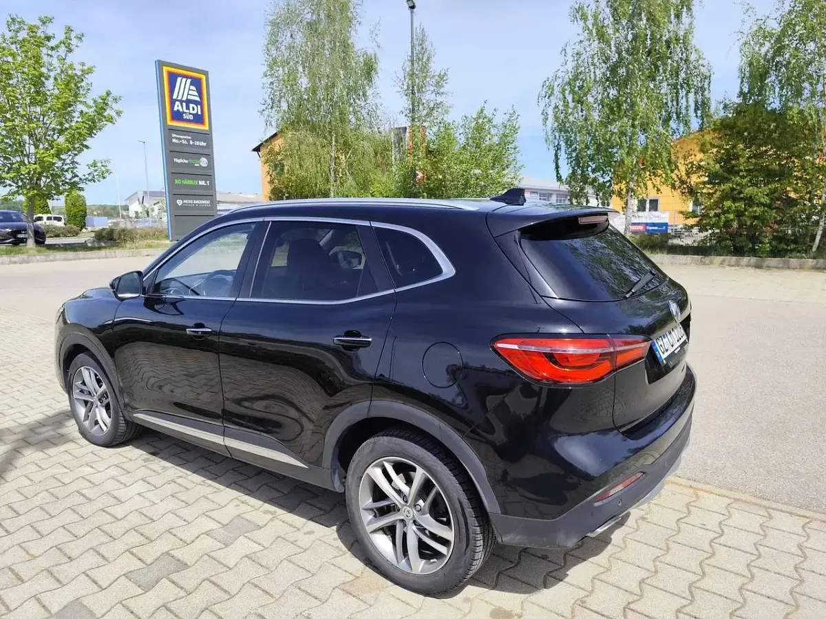 Gebraucht MG EHS Luxury 258 PS (189 kW) 2022 Schwarz SUV