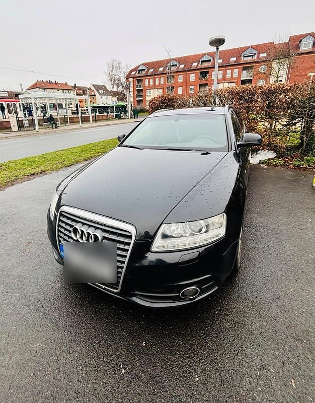 Gebraucht Audi A6 Comfort 197 PS (144 kW) 2010 Schwarz Kombi