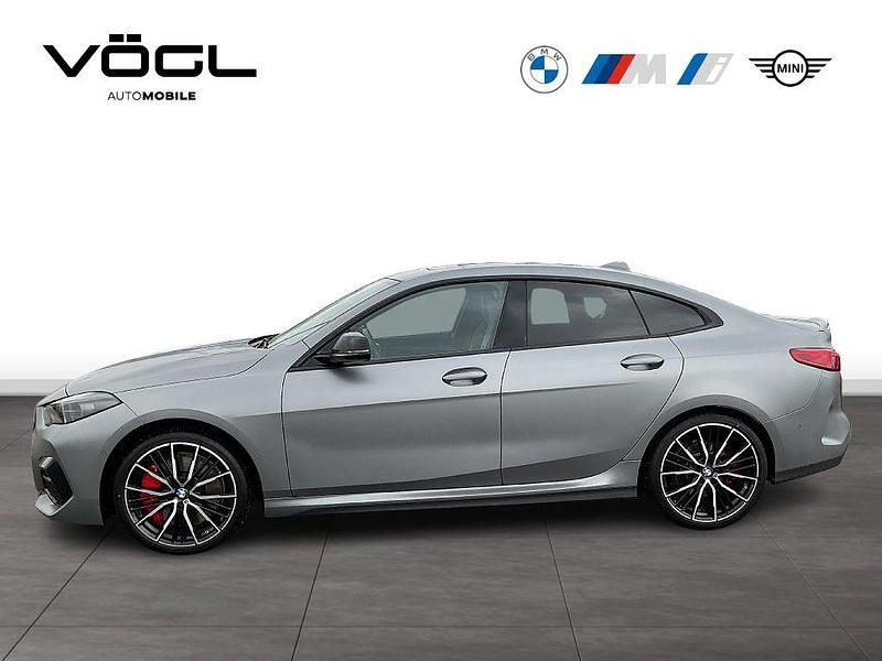 Gebraucht BMW 220 Performance 178 PS (130 kW) 2024 Grau Coupé
