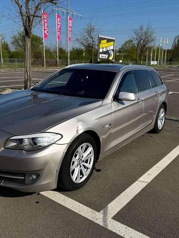 Gold Gebraucht 2011 BMW 530 Kombi | 8.000 € (Superpreis) - Bild 1/4