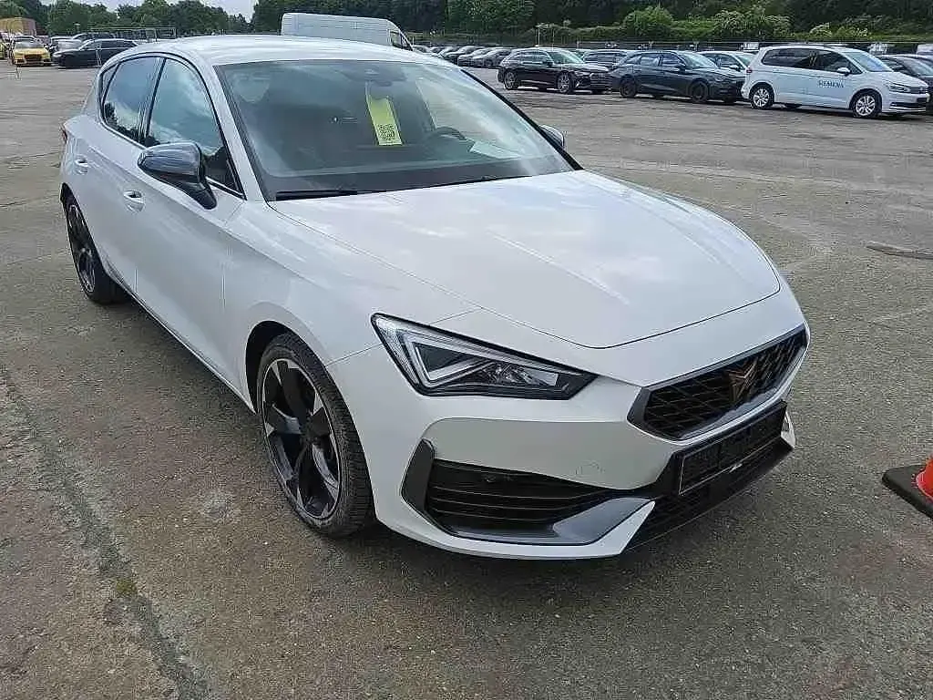 Gebraucht Cupra Leon 204 PS (150 kW) 2022 Weiß Limousine