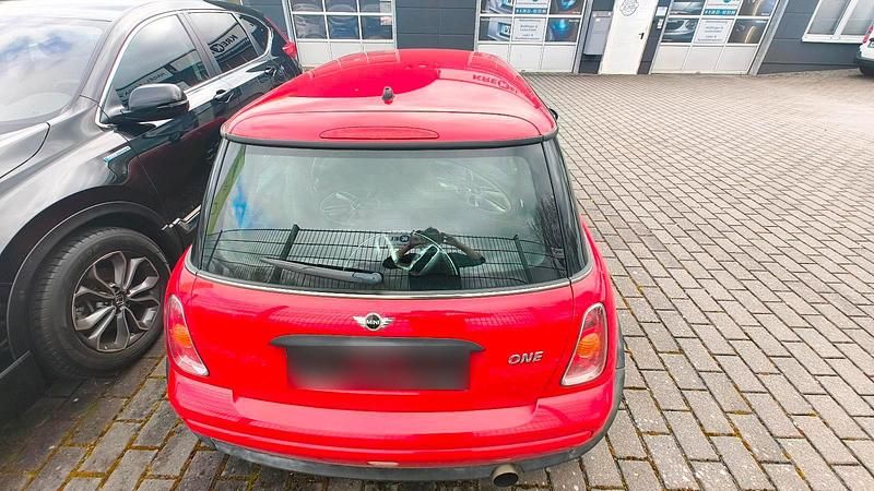 Usado Mini ONE 90 HP (66 kW) 2002 Vermelho Citadino