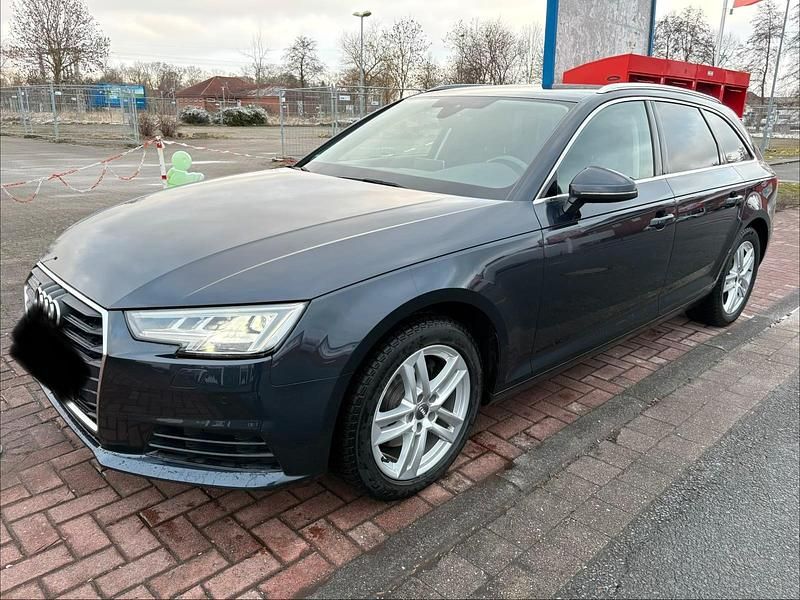 Gebraucht Audi A4 150 PS (110 kW) 2016 Blau Kombi