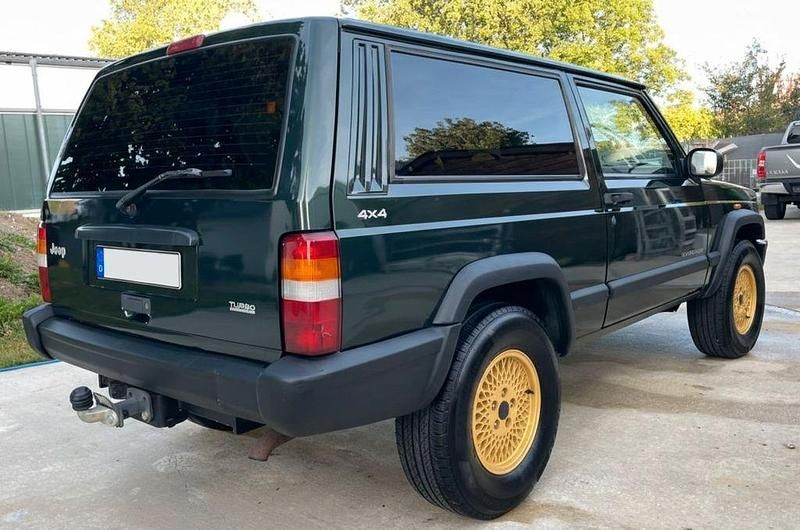 Gebraucht Jeep Cherokee Sport 116 PS (85 kW) 1998 Grün SUV