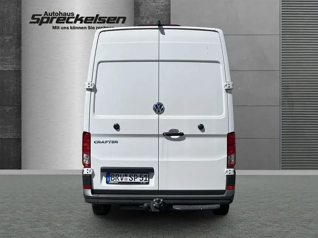 Gebraucht VW Crafter 163 PS (119 kW) 2024 Weiß Van