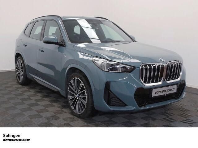 Gebraucht BMW X1 M Sport 218 PS (160 kW) 2022 Cape york gruen metallic SUV