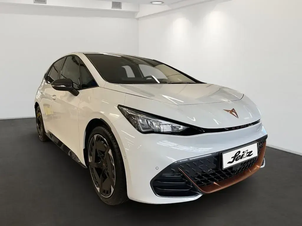 Neu Cupra Born 169 kW (231 PS) 2026 Weiß Kleinwagen