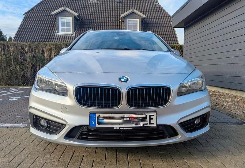 Usado BMW 225 iPerformance 224 CV (164 kW) 2016 Plateado Familiar