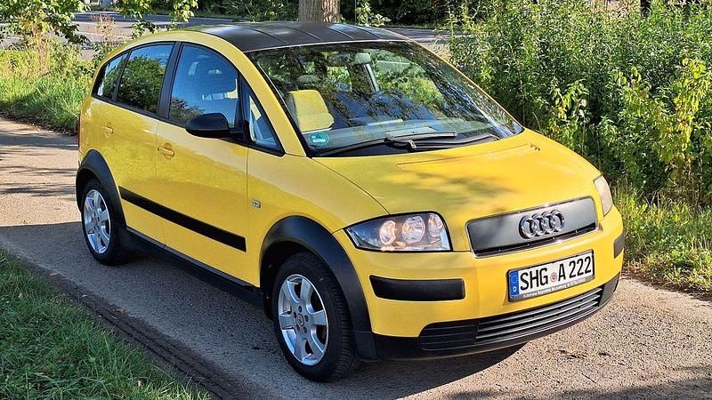 Gelb Gebraucht 2003 Audi A2 Kleinwagen | 3.500 € (Fairer Preis) - Bild 1/4