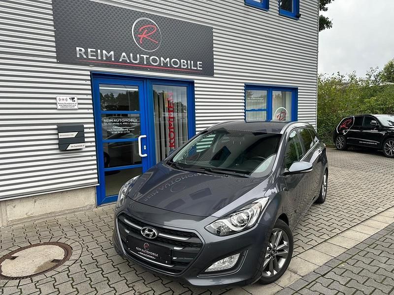 Micron/pepper grey Gebraucht 2016 Hyundai i30 Kombi | 9.450 € (Fairer Preis) - Bild 1/4
