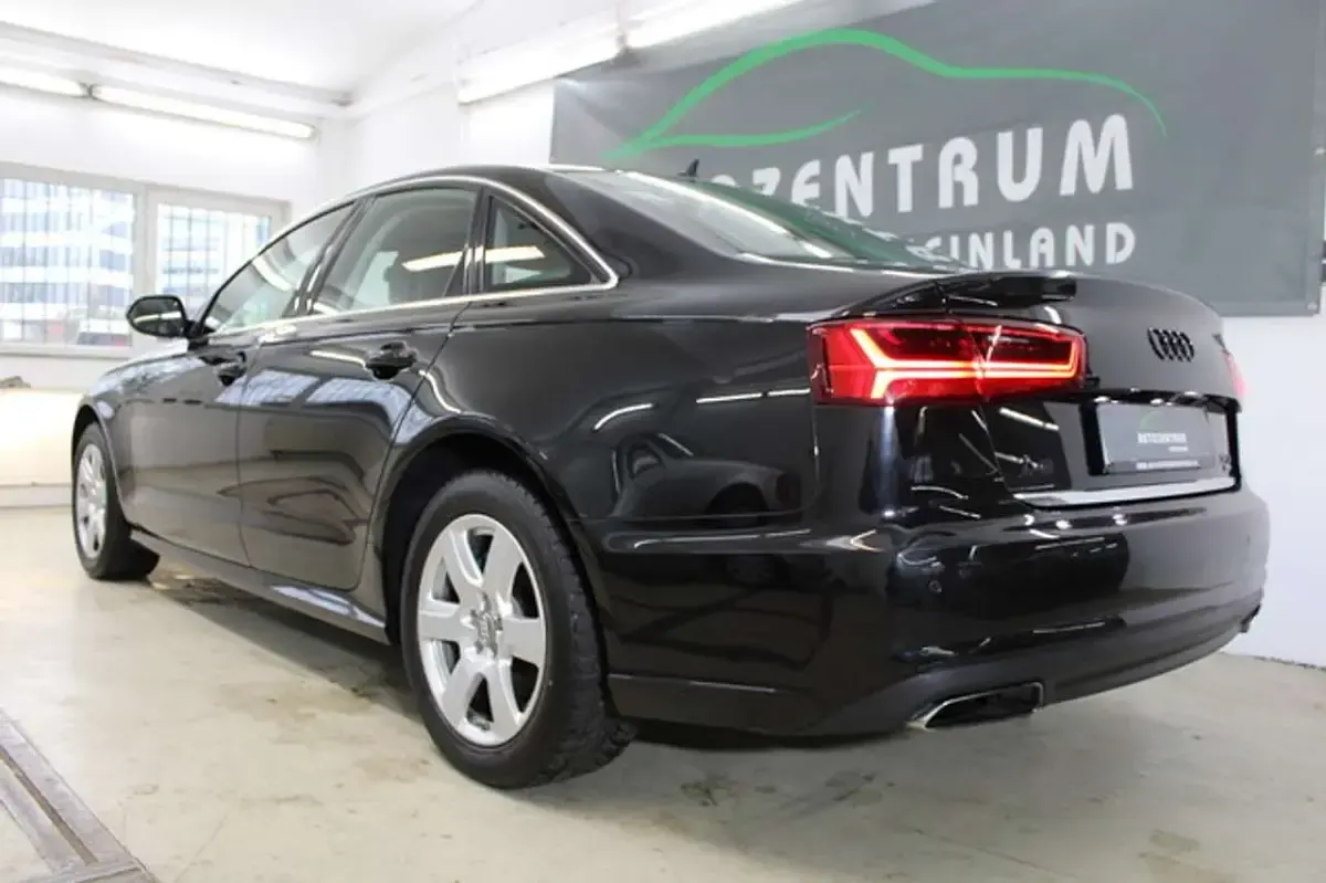 Gebraucht Audi A6 Performance 190 PS (139 kW) 2016 Mythosschwarz Limousine