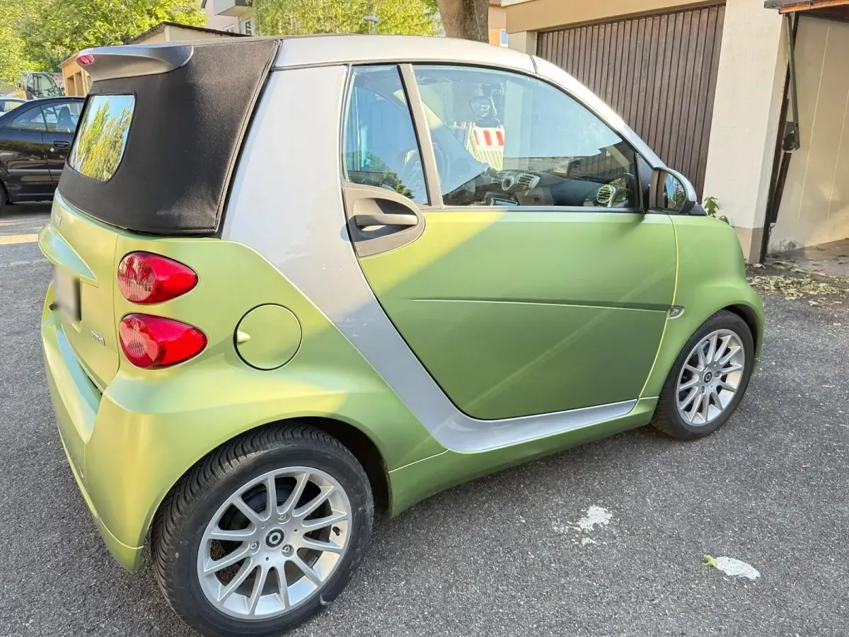 Gebraucht Smart ForTwo Cabrio 71 PS (52 kW) 2012 Grün Cabrio