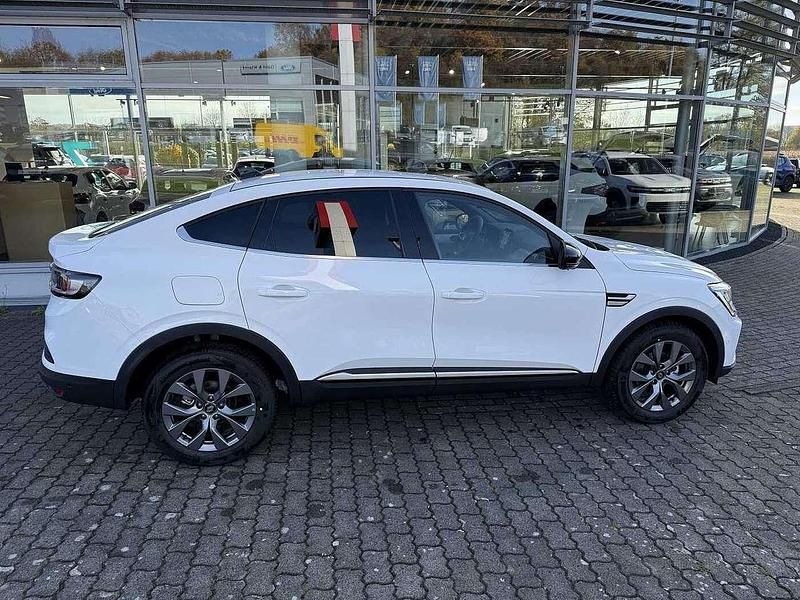 Neu Renault Arkana Techno 140 PS (102 kW) 2025 Schneeweiß SUV