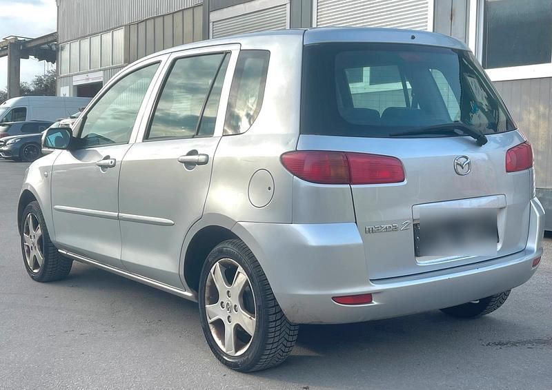 Gebraucht Mazda 2 80 PS (58 kW) 2005 Grau Kleinwagen