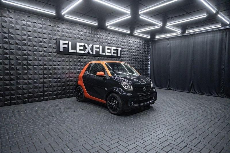Gebraucht Smart ForTwo Cabrio 90 PS (66 kW) 2016 Schwarz Cabrio
