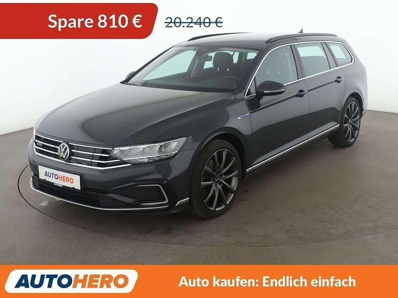 Grau Gebraucht 2021 VW Passat GTE Kombi | 19.430 € (Superpreis) - Bild 1/3