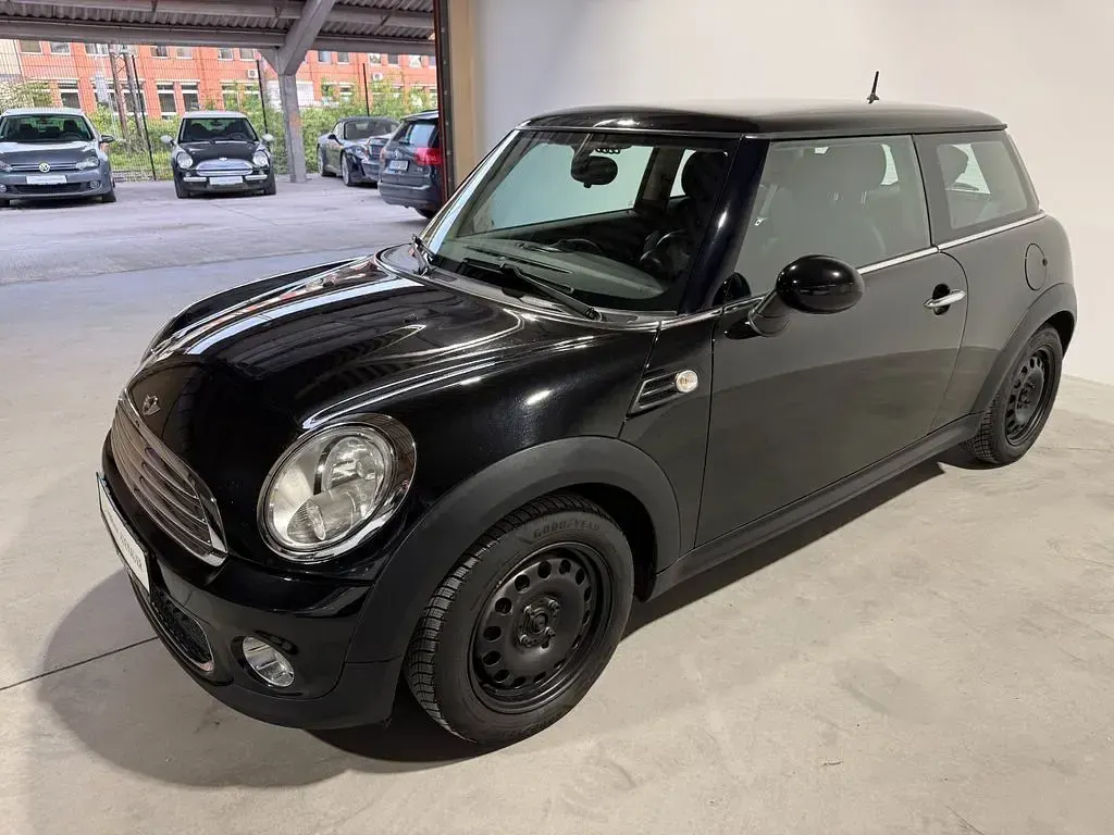 Gebraucht Mini Cooper 122 PS (89 kW) 2012 Schwarz Kleinwagen