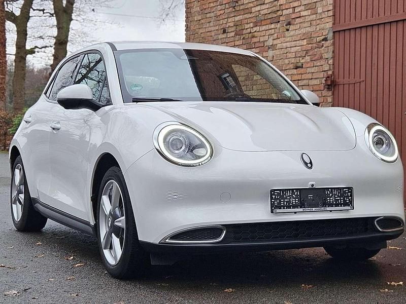 Gebraucht Ora Funky Cat 300 Pro 125 kW (171 PS) 2023 Moonlight white metallic Kleinwagen
