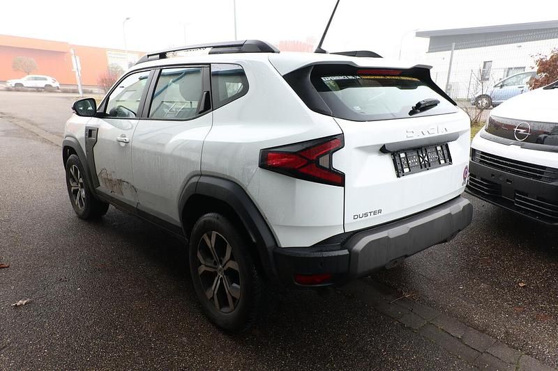 Gebraucht Dacia Duster Expression 131 PS (96 kW) 2025 Weiß SUV