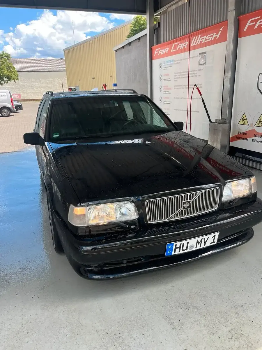 Gebraucht Volvo 850 240 PS (176 kW) 1995 Schwarz Kombi