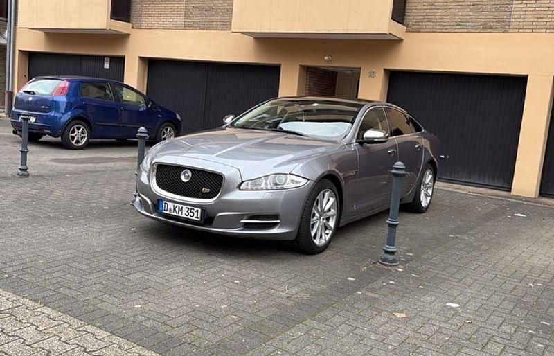 Gebraucht Jaguar XJ S 275 PS (202 kW) 2012 Grau Limousine