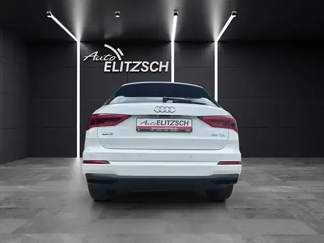 Gebraucht Audi Q3 Ambiente 150 PS (110 kW) 2022 Ibisweiß SUV