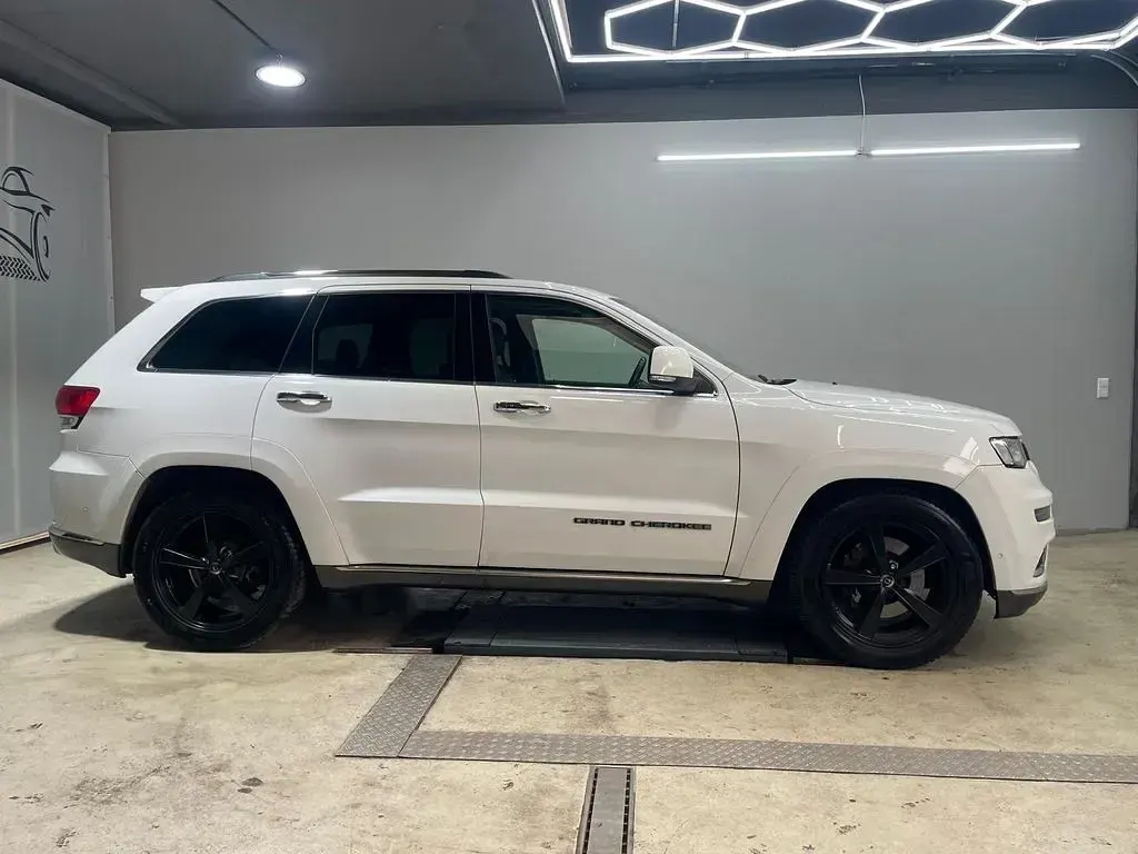 Gebraucht Jeep Grand Cherokee Summit 250 PS (183 kW) 2017 Weiß SUV