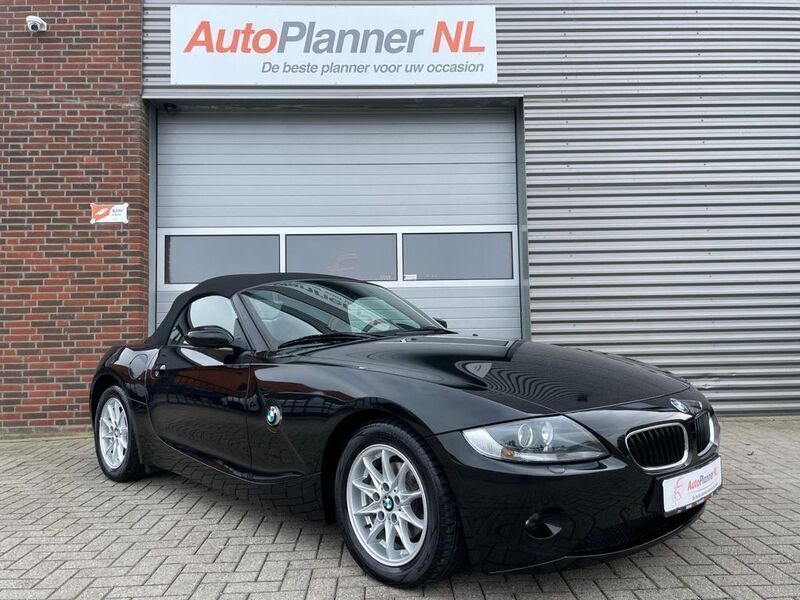Schwarz Gebraucht 2005 BMW Z4 Cabrio | 16.544 € (Teuer) - Bild 1/4