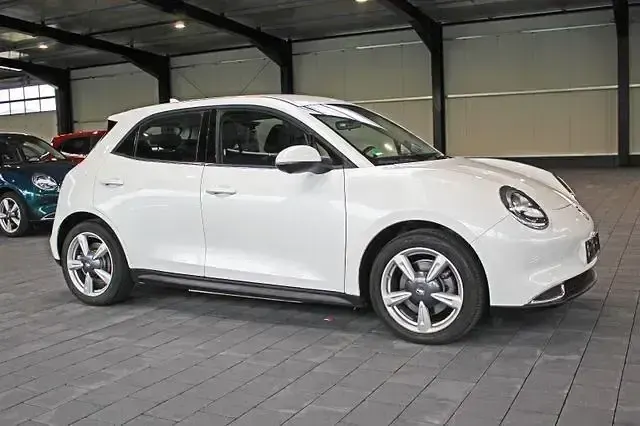 Usata Ora 03 125 kW (171 CV) 2023 Bianco Utilitaria
