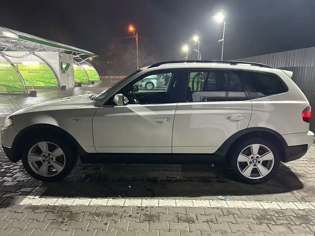 Gebraucht BMW X3 Sport Line 177 PS (130 kW) 2009 Weiß SUV