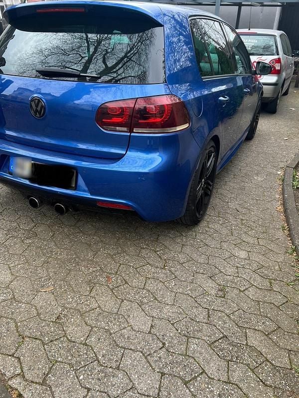 Gebraucht VW Golf VI R 271 PS (199 kW) 2011 Blau Kleinwagen