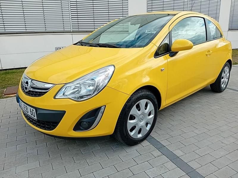 Gebraucht Opel Corsa 75 PS (55 kW) 2013 Gelb Kleinwagen