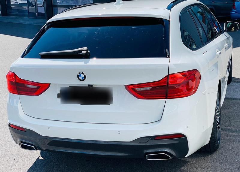 Gebraucht BMW 520 M Sport 190 PS (139 kW) 2017 Weiß Kombi