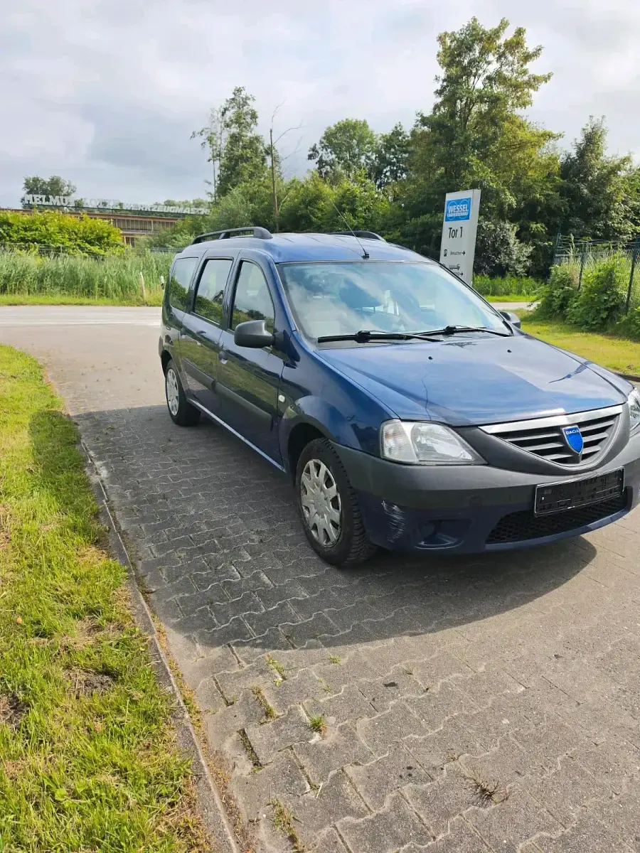 Gebraucht Dacia Logan 75 PS (55 kW) 2008 Blau Kombi