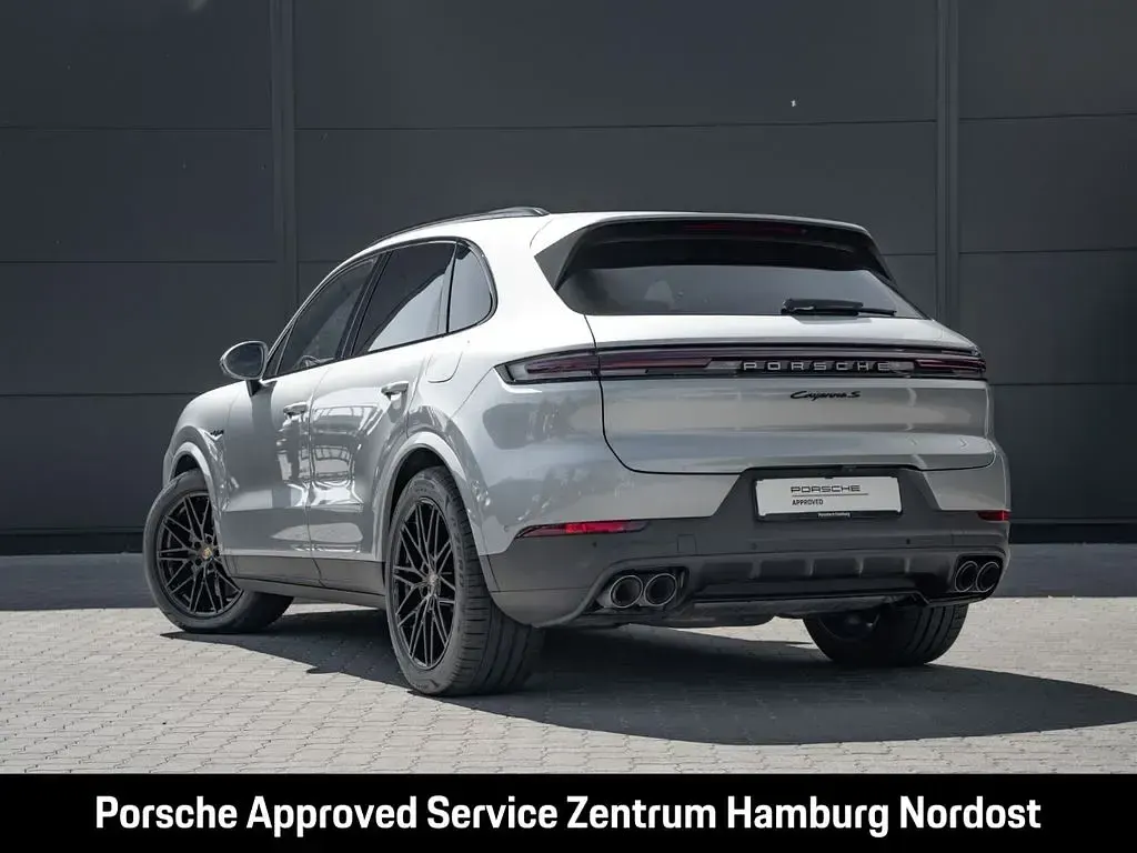 Gebraucht Porsche Cayenne S E-Hybrid 519 PS (381 kW) 2024 Silber SUV